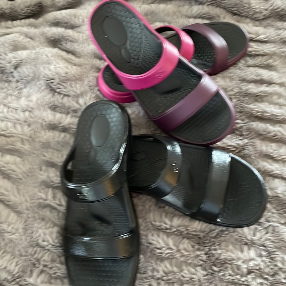 Spenco Orthodic 2 Pack Slide Sandals-Fusion Slim. Fuchsia & Black Size 10 Wide